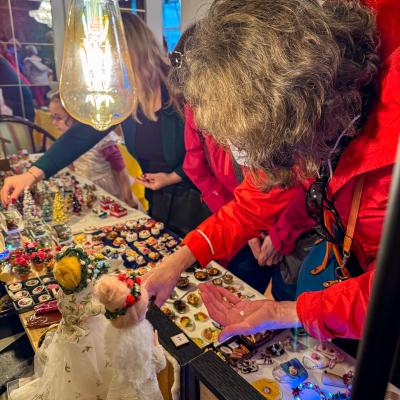 Wien Teddybaeren Puppen Miniaturen Boerse 2024 48 Von 100