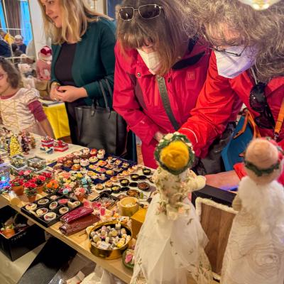 Wien Teddybaeren Puppen Miniaturen Boerse 2024 49 Von 100