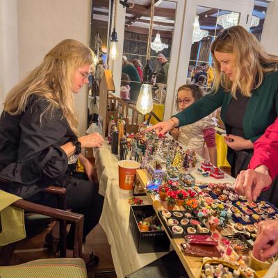 Wien Teddybaeren Puppen Miniaturen Boerse 2024 50 Von 100
