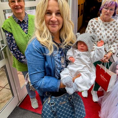 Wien Teddybaeren Puppen Miniaturen Boerse 2024 51 Von 100