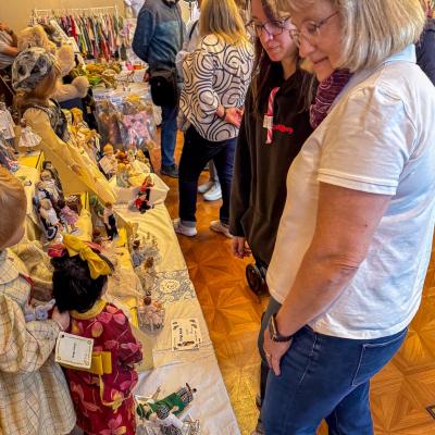 Wien Teddybaeren Puppen Miniaturen Boerse 2024 58 Von 100