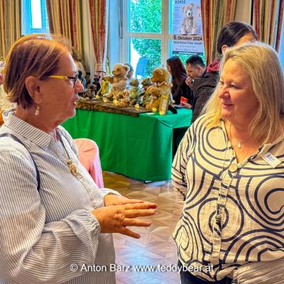 Wien Teddybaeren Puppen Miniaturen Boerse 2024 61 Von 100