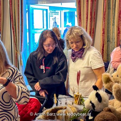 Wien Teddybaeren Puppen Miniaturen Boerse 2024 62 Von 100