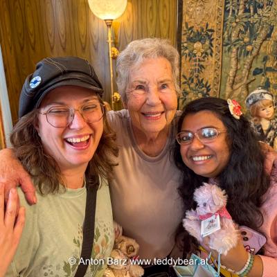 Wien Teddybaeren Puppen Miniaturen Boerse 2024 71 Von 100