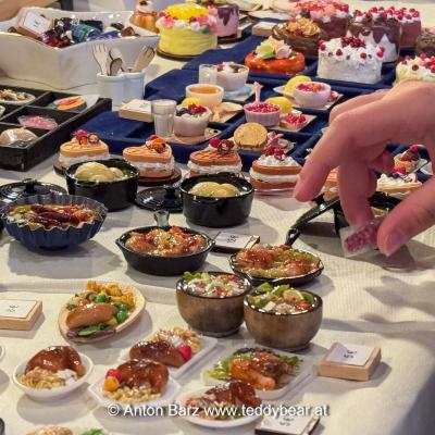 Wien Teddybaeren Puppen Miniaturen Boerse 2024 84 Von 100