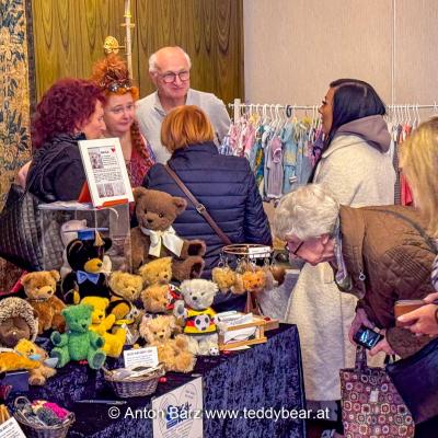 Wien Teddybaeren Puppen Miniaturen Boerse 2024 95 Von 100